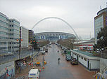 Вид на стадион с Wembley Way, январь 2007 года