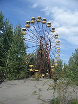 Ferris wheel in Pripyat, Ukraine.jpg