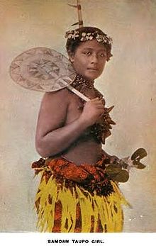 Samoan taupou girl 1896.jpg