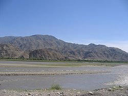 Река Кунар у деревни Бар-Кашкот (района Куз-Кунар, Нангархар)