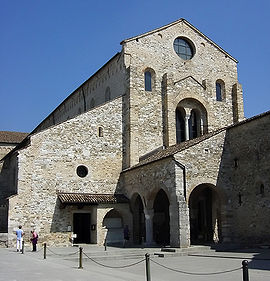 Фасад патриаршей базилики