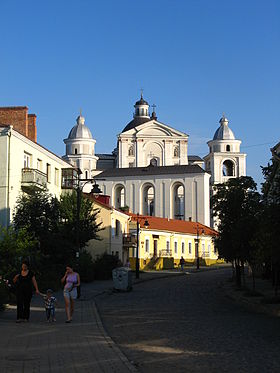 Вид на собор с ул. Братковского