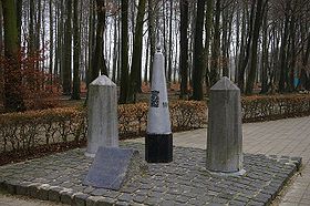 Монументы 3 государств, расположенные на Валсерберге.