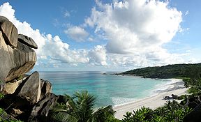 Пляж на острове Ла Диг (Сейшелы)