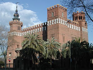 Замок трёх драконов в Барселоне