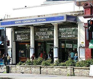 South Kensington station.jpg